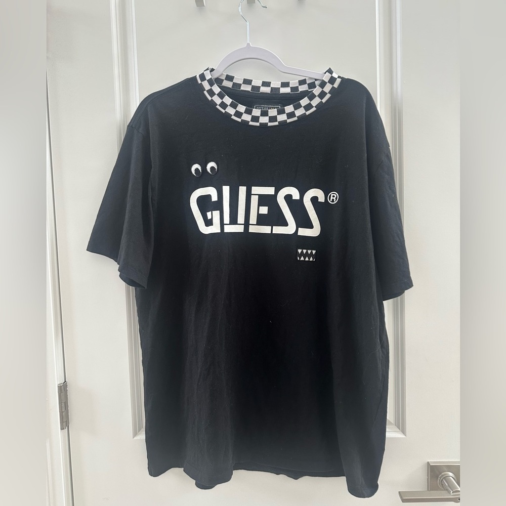 GUESS X J Balvin Vibras
Checker Tee Size Large
